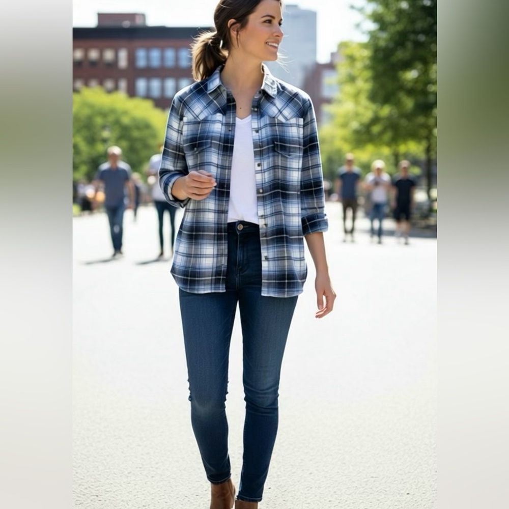 JACHS Girlfriend Bea Plaid Button-Down Flannel Shirt